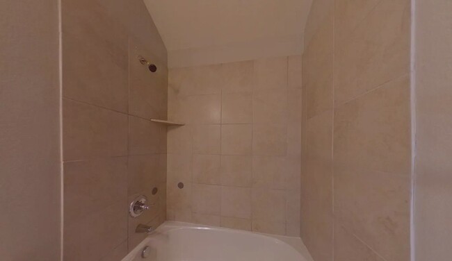 Building Photo - Beautifully Renovated 3-Bedroom Home with Premium Finishes