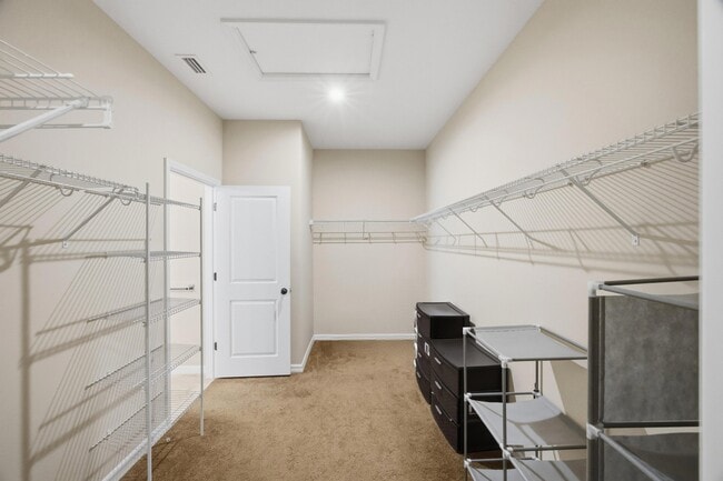 Building Photo - 5816 Brunner Ct