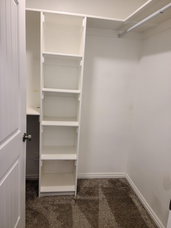 Building Photo - 11526 Equestrian Dr