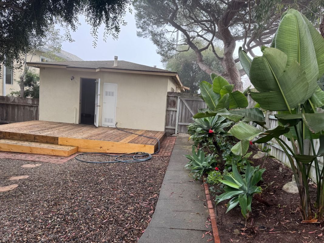 Building Photo - 601 Anderson St