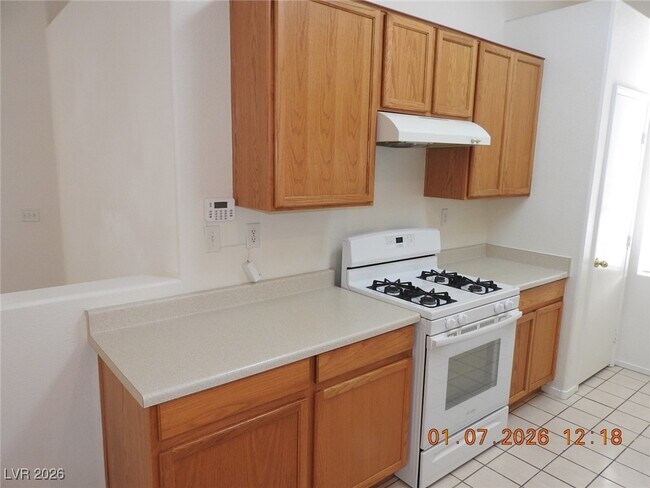 Building Photo - 3113 Bradford Hill Ave