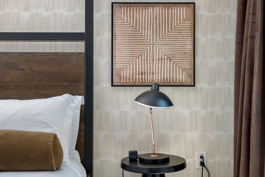 Building Photo - 51 S Broadway