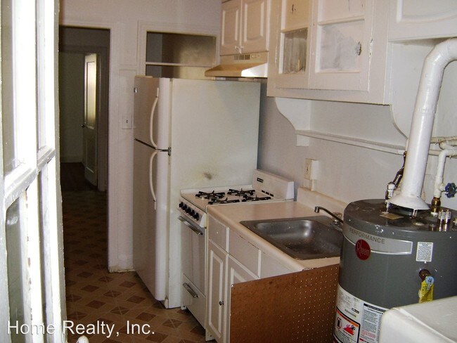 Building Photo - 1733 Minnesota Ave SE