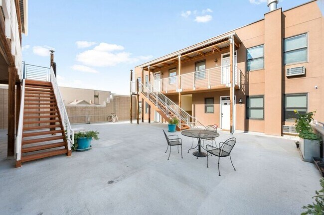 Building Photo - 1715 15th St