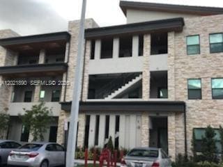 Building Photo - 7805 NW 104th Ave