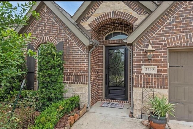 Building Photo - 2333 Mayfield Trail Ct