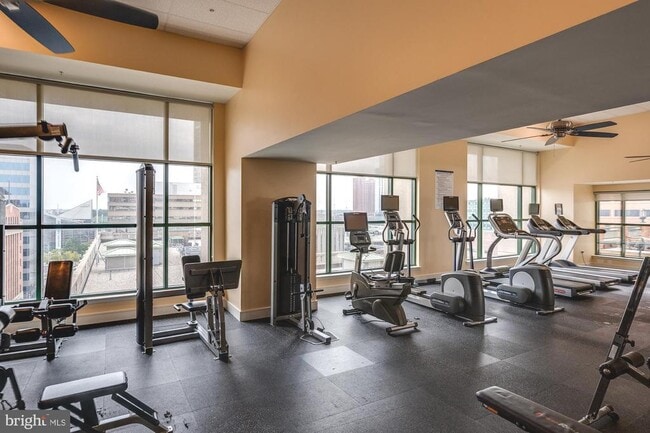 Building Photo - 414 Water St