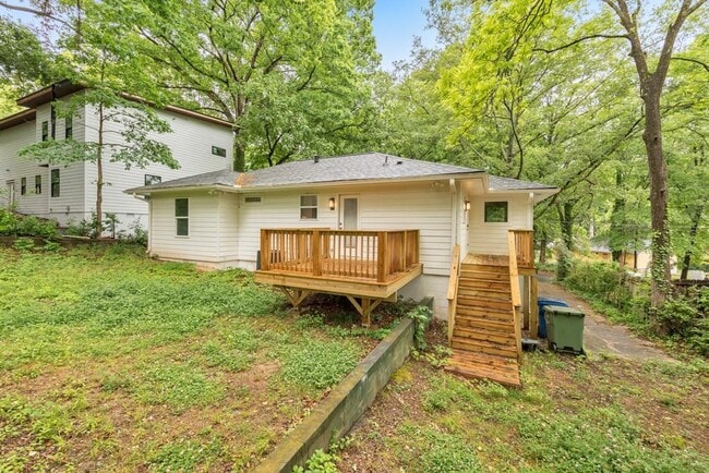 Building Photo - 1346 Wichita Dr SW