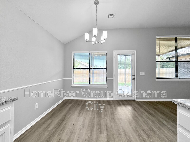 Building Photo - 10636 NW 35th St