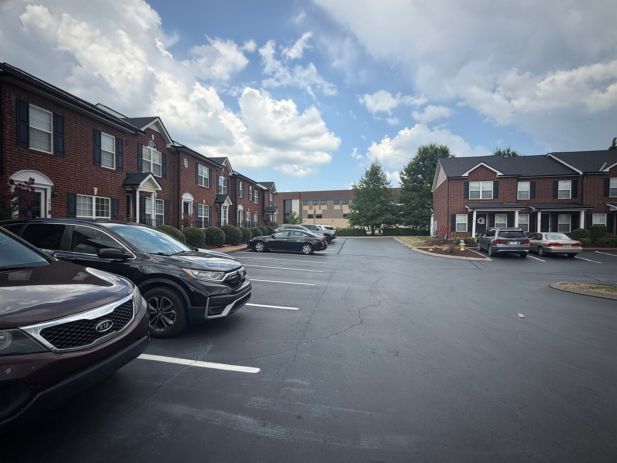Building Photo - 339 Stewarts Landing Cir