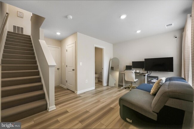 Building Photo - 51 Short Br Dr