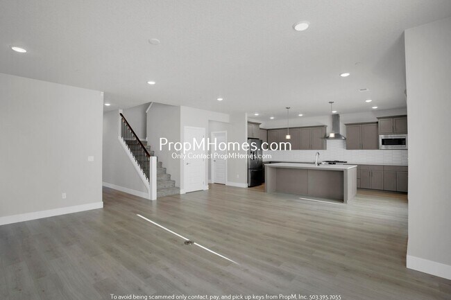 Building Photo - Modern Luxury in Cooper Mountain – 4BR, Bo...