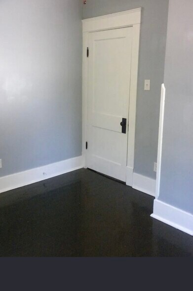 Building Photo - 1508 Ross St