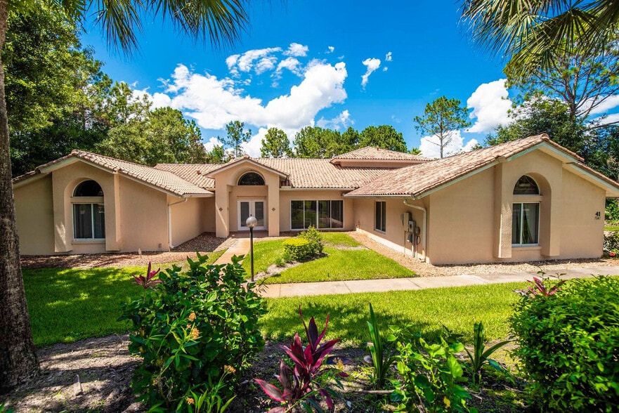 Building Photo - 7841 Swiss Fairways Ave