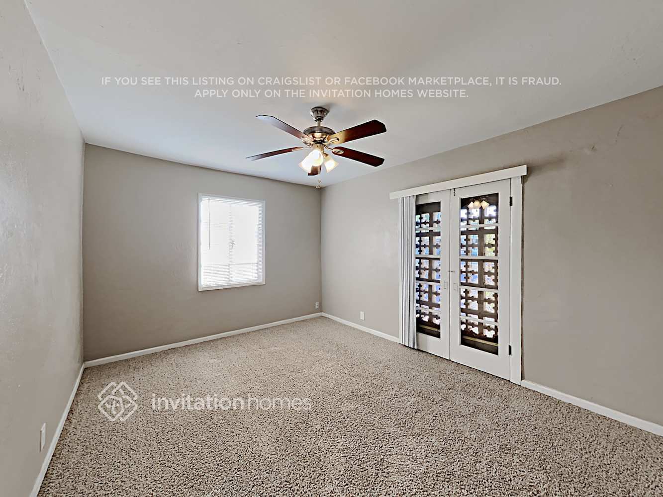 Building Photo - 2532 E Clarendon Ave