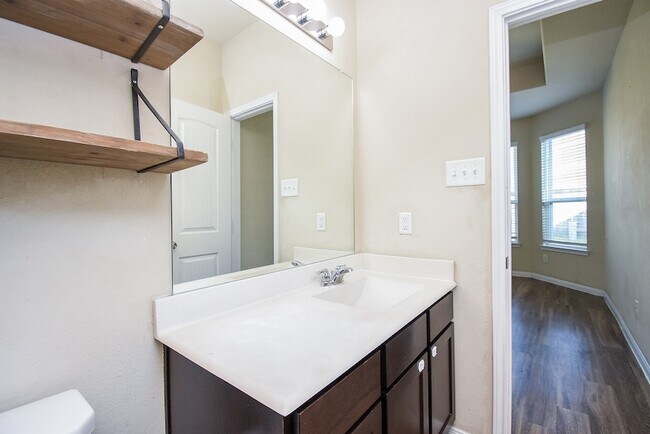 Building Photo - 24706 Alberti Sonata Dr