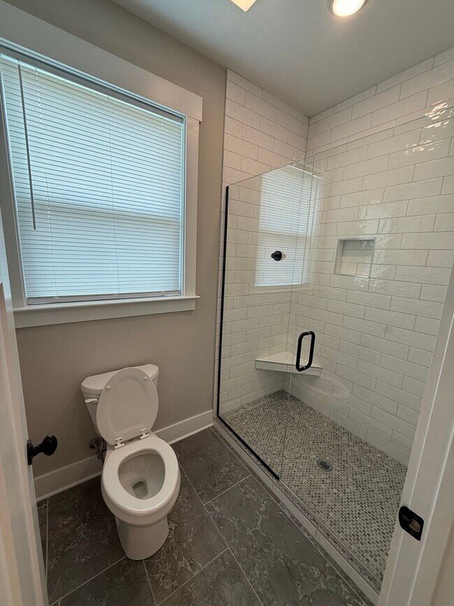 Building Photo - Beautiful New Build 4 Bed, 3.5 Bath, 2 Car Garage - Community Pool & Walking Trail!