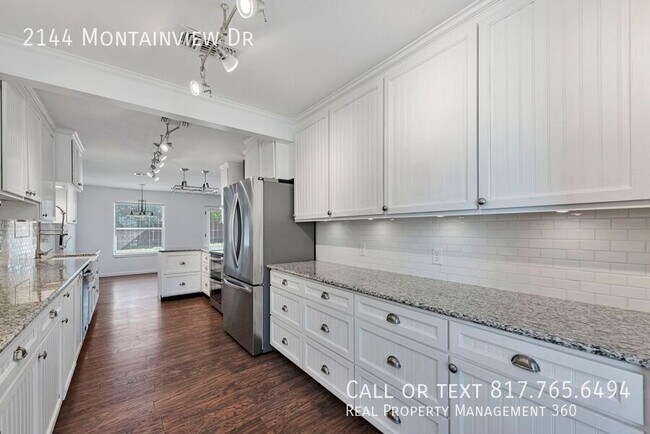 Building Photo - 2144 Mountainview Dr