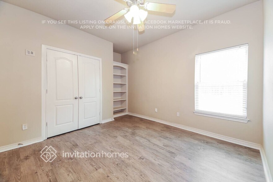 Building Photo - 1147 Clairemont Ln