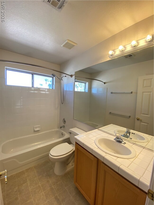 Building Photo - 8328 Sea Glen Dr