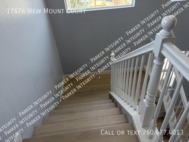 Building Photo - 17676 View Mt Ct