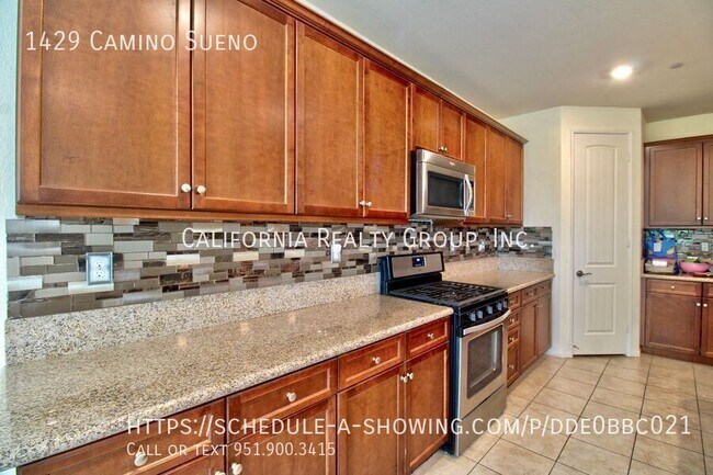 Building Photo - 1429 Camino Sueno