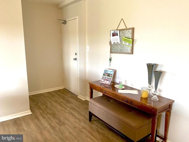 Building Photo - 216 Park Terrace Ct SE