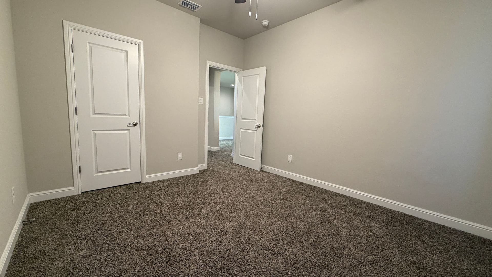 Building Photo - 1654 Reed Dr