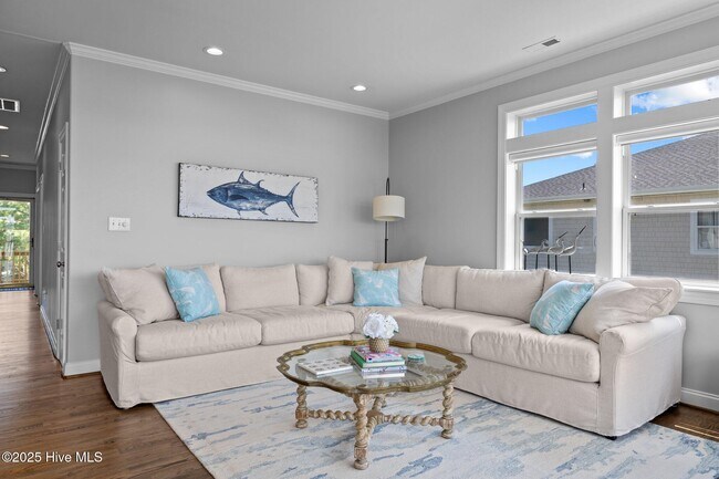Building Photo - 8632 Sound Dr
