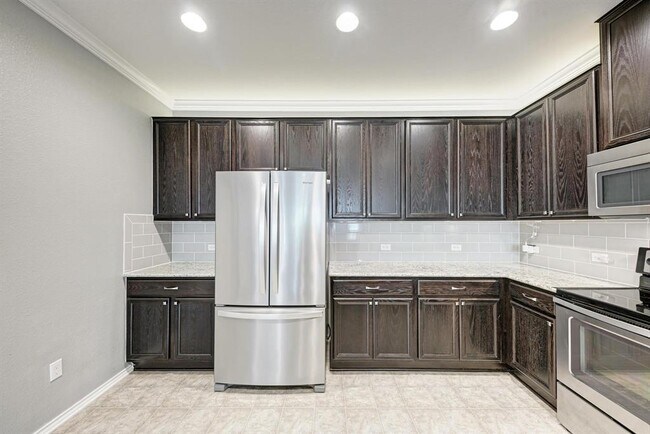 Building Photo - 1412 Berlin Ln