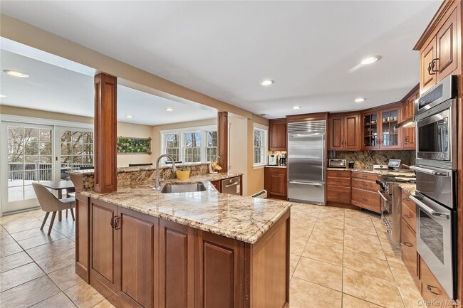 Building Photo - 25 Eiler Ln