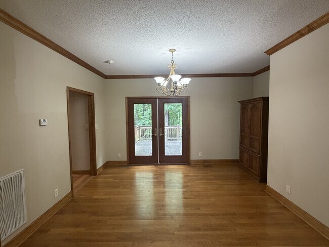 Building Photo - 179 Stone Edge Dr