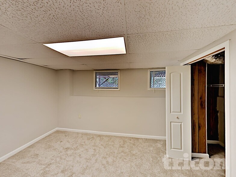 Building Photo - 5272 Ferry Creek Ln