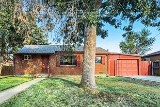 Building Photo - 9240 Wigham St