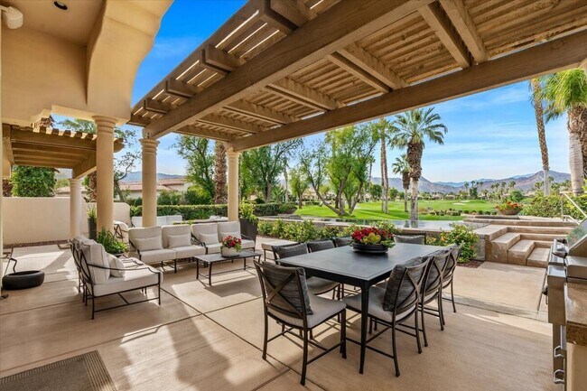 Building Photo - 79910 Mission Dr E