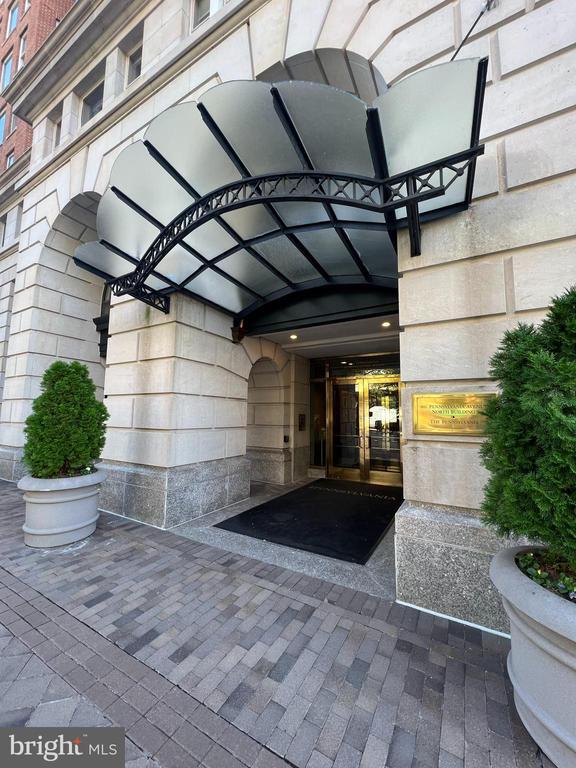 Building Photo - 601 Pennsylvania Avenue NW