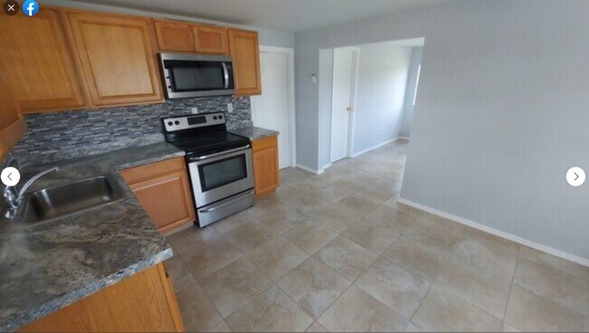 Building Photo - 3218 24th St SW