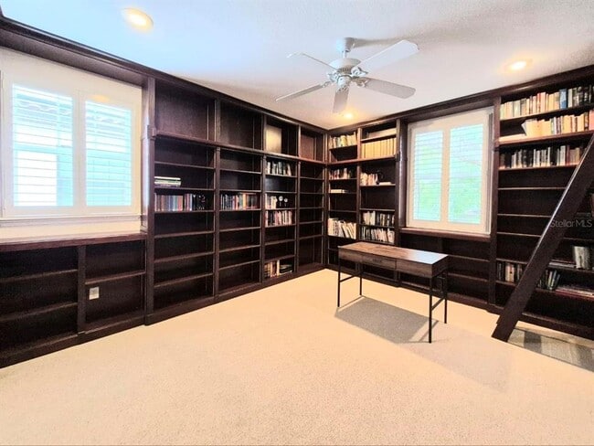 Building Photo - 3817 W Tacon St