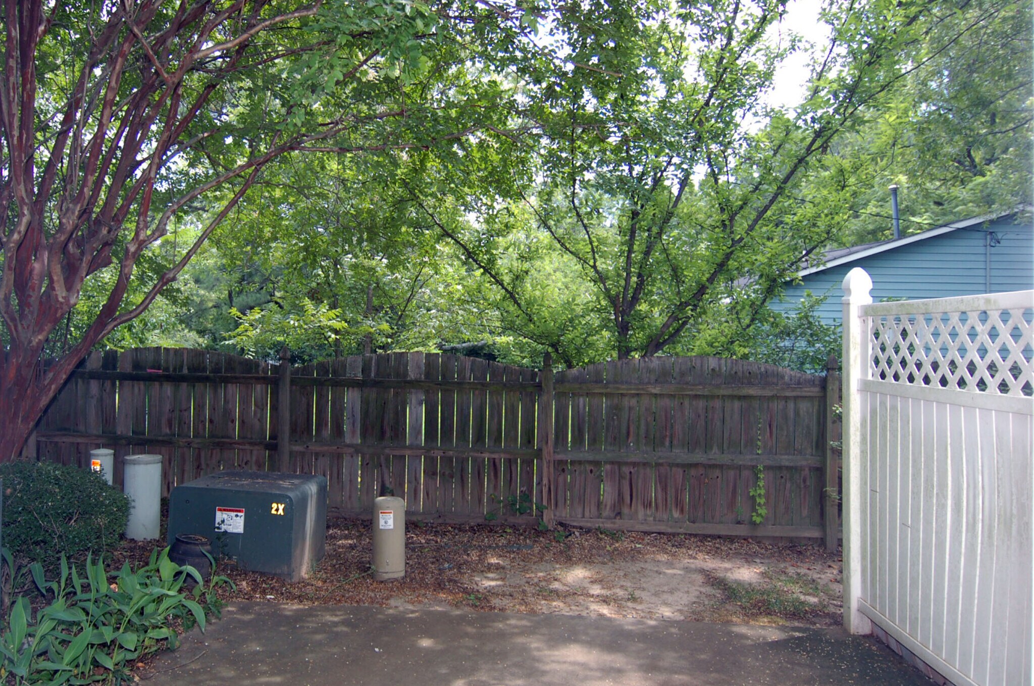Building Photo - 133 Old Grove Ln
