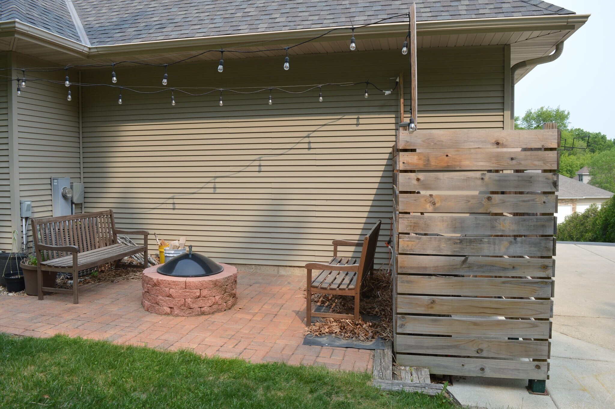 Building Photo - 4734 Bergamot Way
