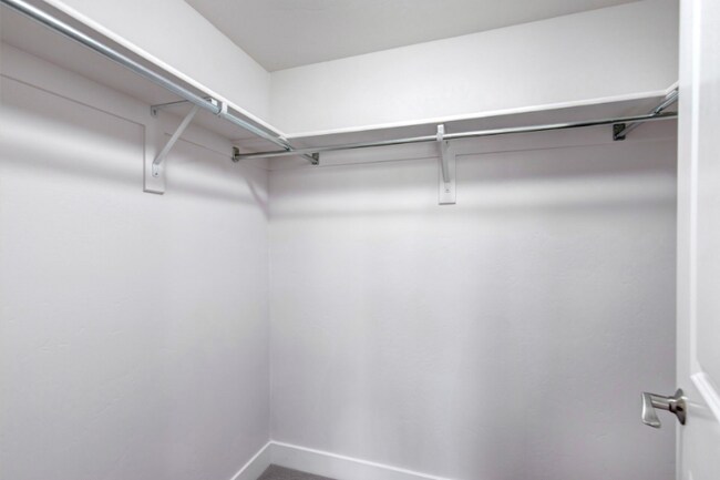 Building Photo - 5519 Lillehammer Ln