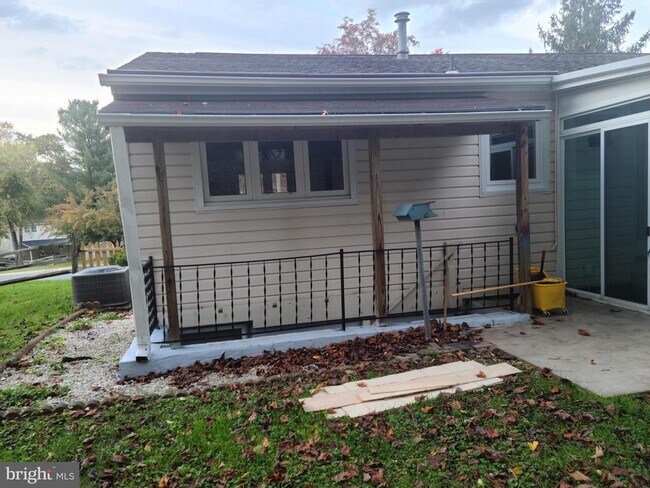 Building Photo - 2607 Bradwell Ct