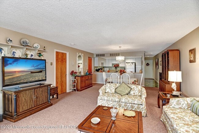 Building Photo - 77 E Water St