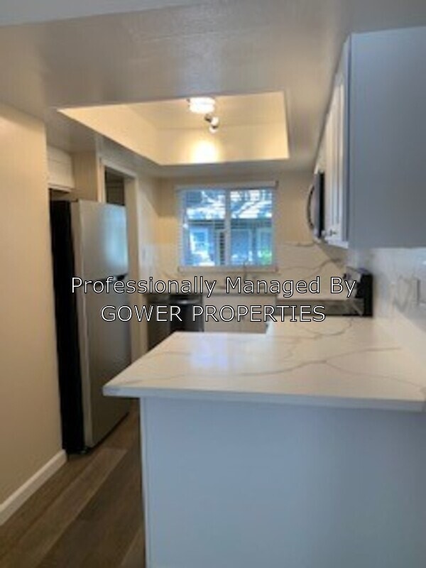 Building Photo - 3348 Landess Ave