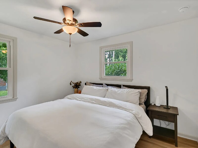 Building Photo - 457 Ewing Ln