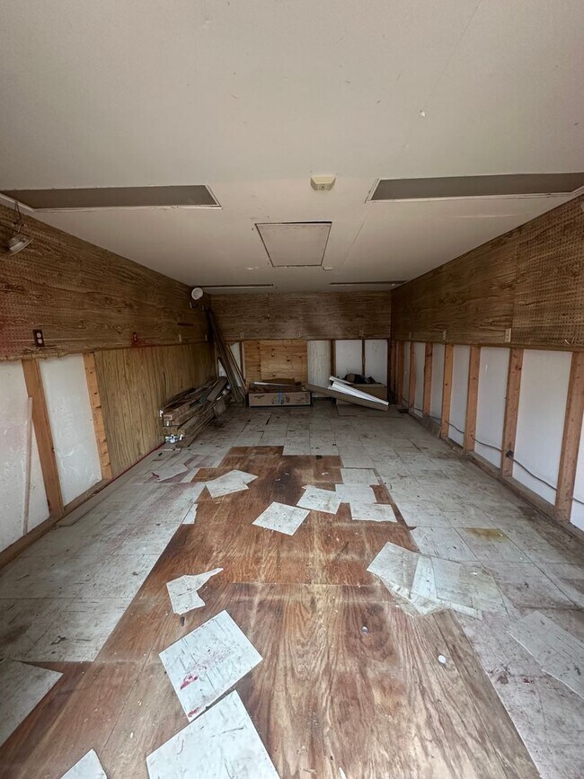 Building Photo - 332 Babb Dr