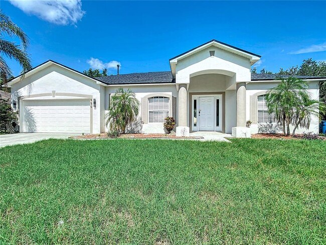 Building Photo - 550 Reddicks Cir