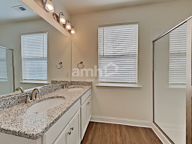 Building Photo - 4837 Durant Ct