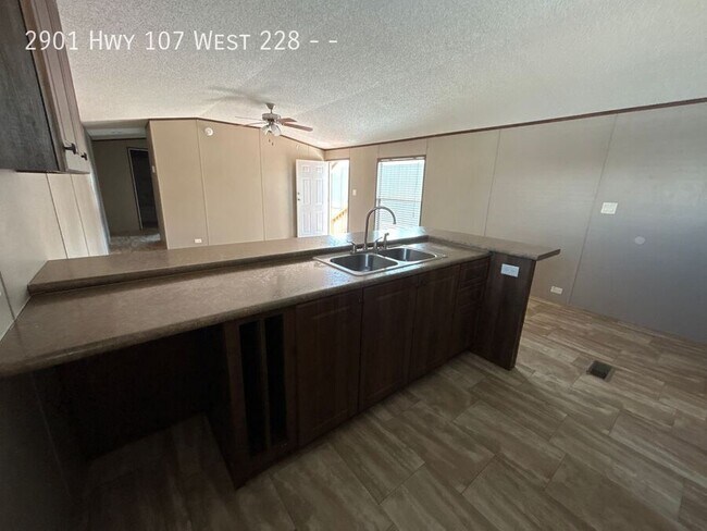 Building Photo - 2901 TX-107