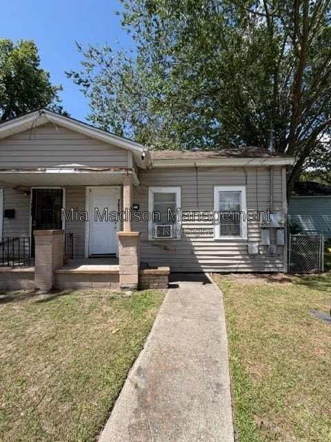 Building Photo - 1511 Richards St